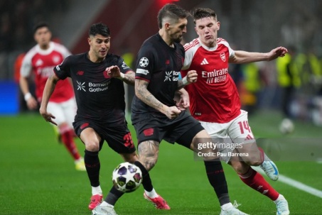 Trực tiếp bóng đá Leverkusen - Arsenal: Havertz gỡ hòa trên chấm phạt đền (Cúp C1) (Hết giờ)