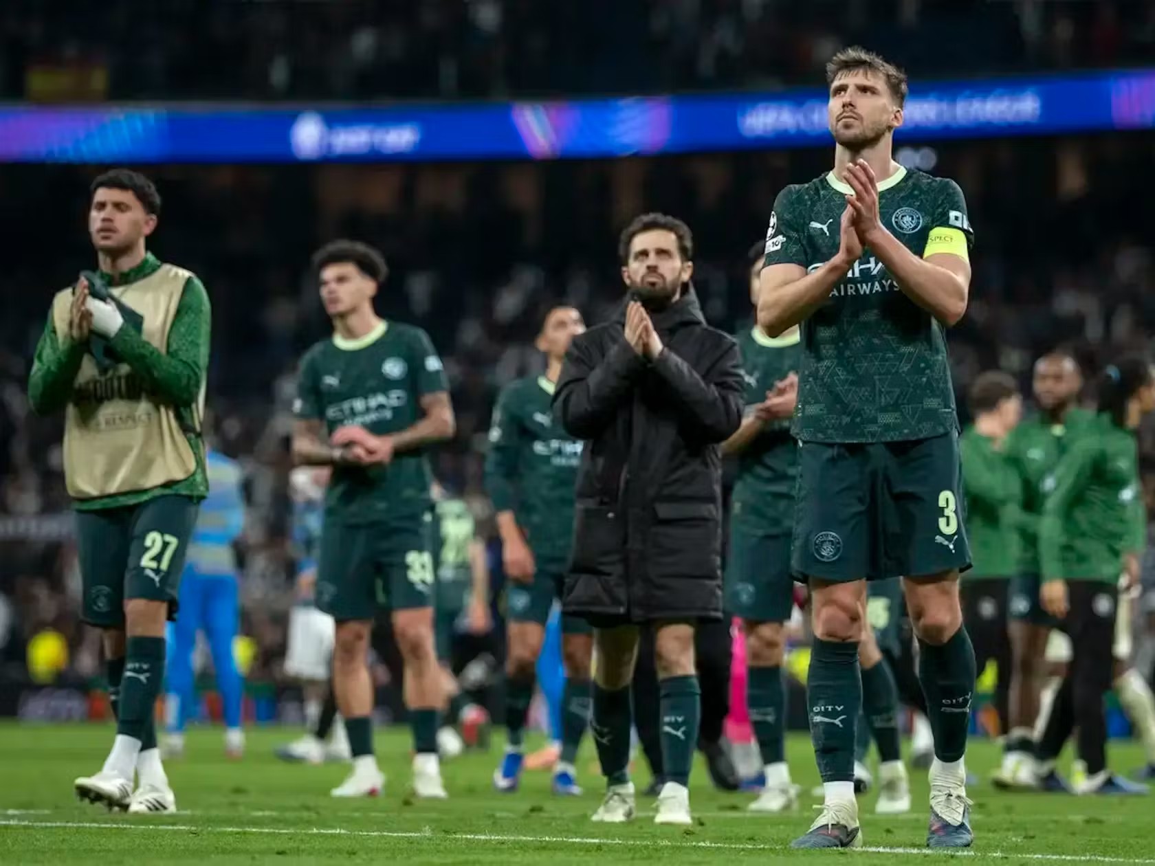 Man City thua thảm Real Madrid