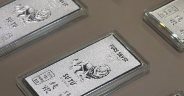 Giá bạc hôm nay 12/3: Giá bạc trong nước và thế giới cùng giảm