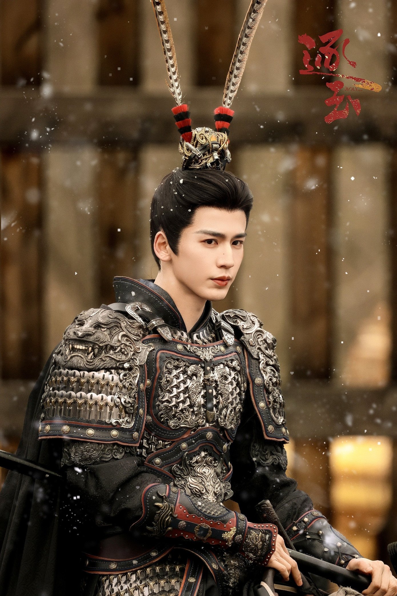 Trương Lăng Hách được khen có tạo hình điển trai nhất trong sự nghiệp. Anh còn thiếu một tác phẩm tiêu biểu để bật lên thành sao hạng A.