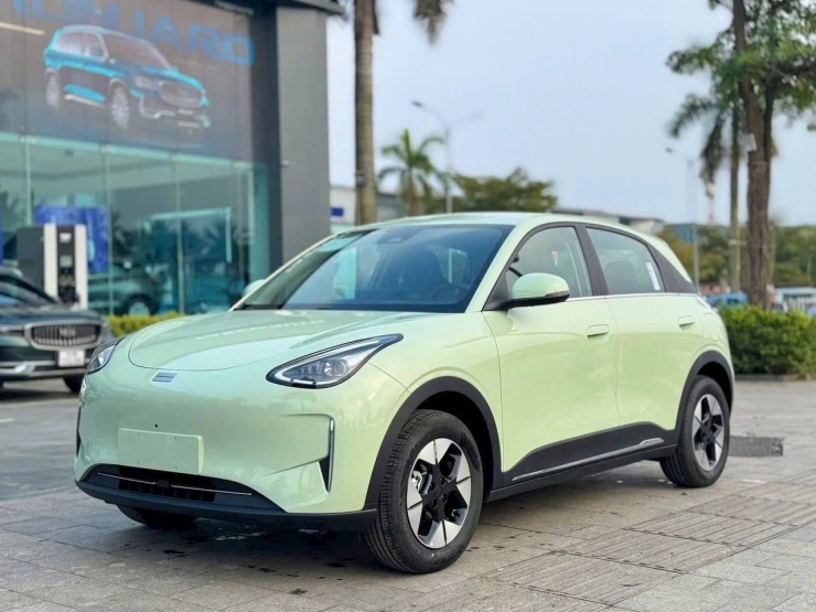 Geely EX2 thuộc phân khúc xe điện đô thị phổ thông. Ảnh: Đại lý