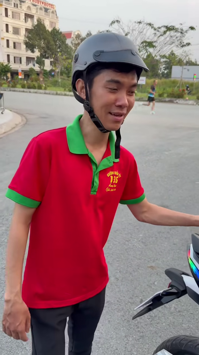 Diễn biến mới vụ nam nhân viên phục vụ trúng độc đắc 18 tỉ đồng - 2