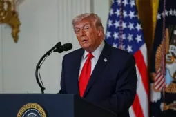 Tổng thống Mỹ Trump nói với G7 rằng Iran ‘sắp đầu hàng’