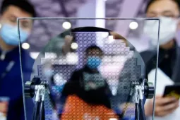 Không chỉ dầu mỏ: Chiến sự Trung Đông kéo dài đe dọa ngành chip toàn cầu