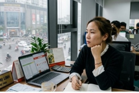 Lương chồng 5 triệu, tôi có nên bỏ việc văn phòng để "đánh liều" bán hàng online?