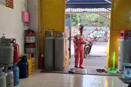 Thị trường gas loạn giá, chủ đại lý đứng ngồi không yên