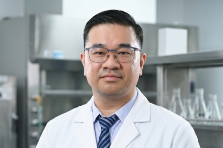 Nhà khoa học Việt tại trung tâm ung thư hàng đầu Mỹ