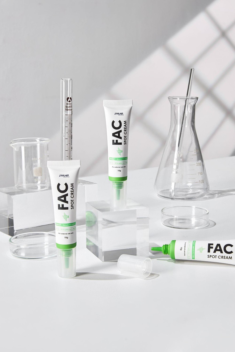 Kem chấm mụn Inolab Derma FAC SPOT CREAM