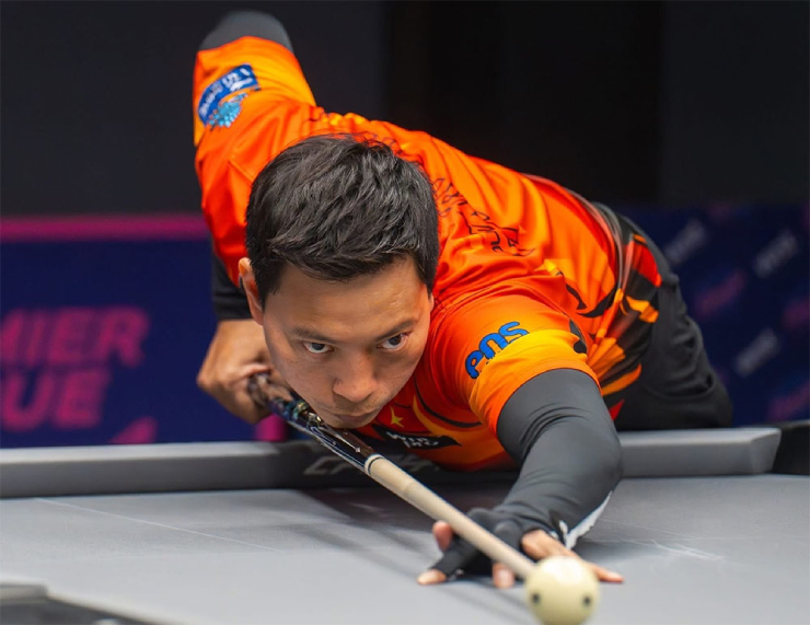 Hoàng "Sao" tiến vào vòng 64 cơ thủ