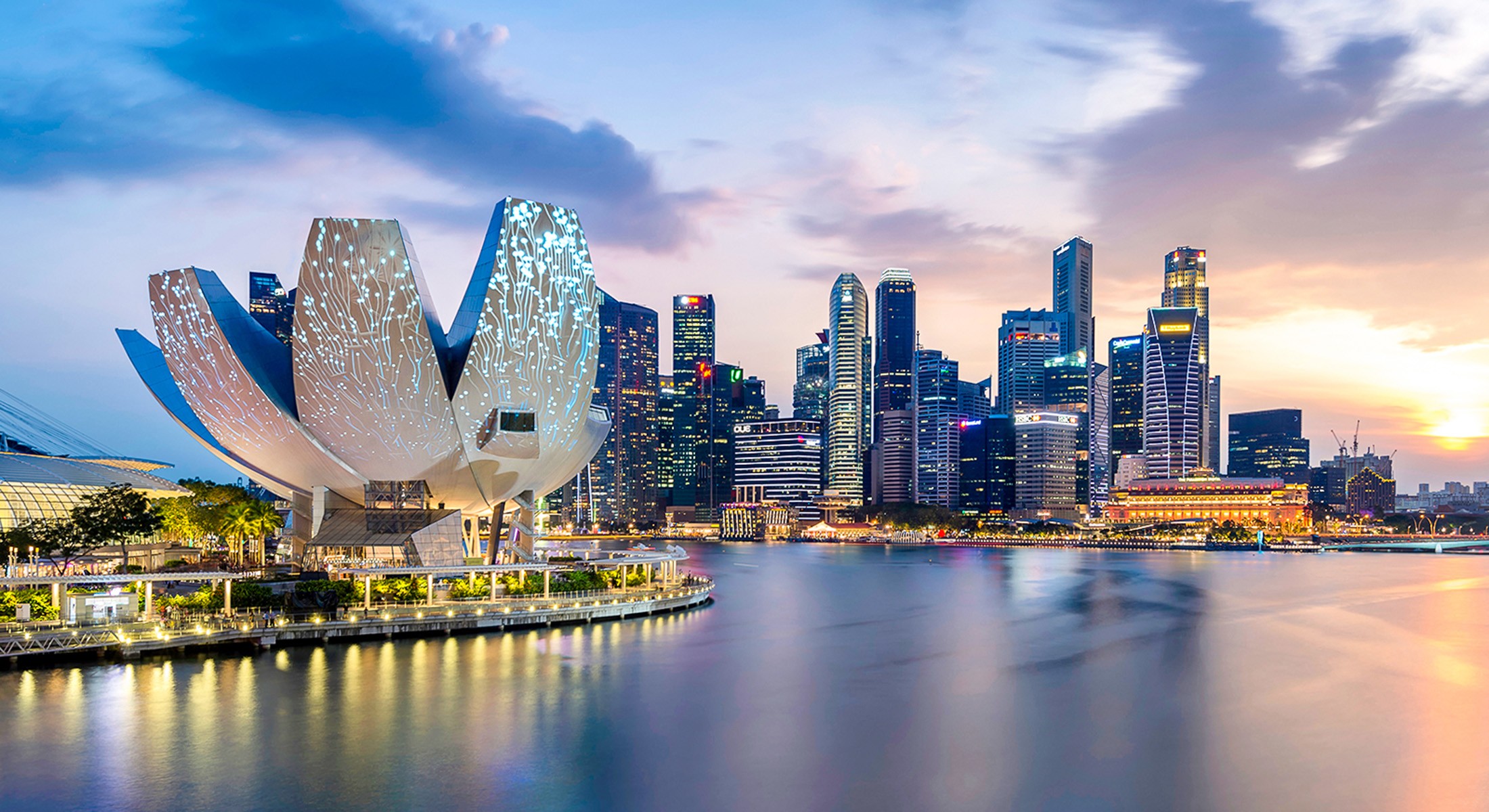 Marina Bay là minh chứng cho thấy khi lợi thế thiên nhiên được kết hợp với quy hoạch chiến lược, một đô thị có thể tái sinh và bứt phá ngoạn mục