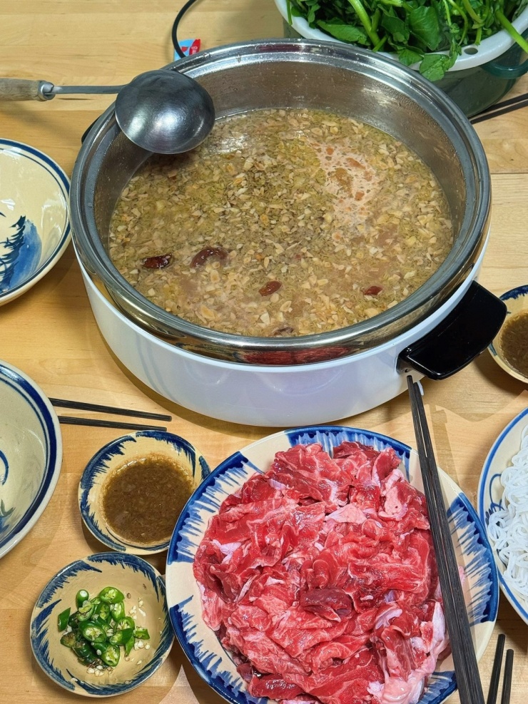 Những mâm cơm Việt mẹ ruột chăm Diễm Hương ở cữ - 6