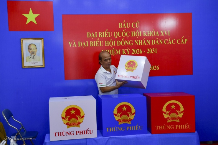 Cả nước sẵn sàng cho ngày bầu cử - 14