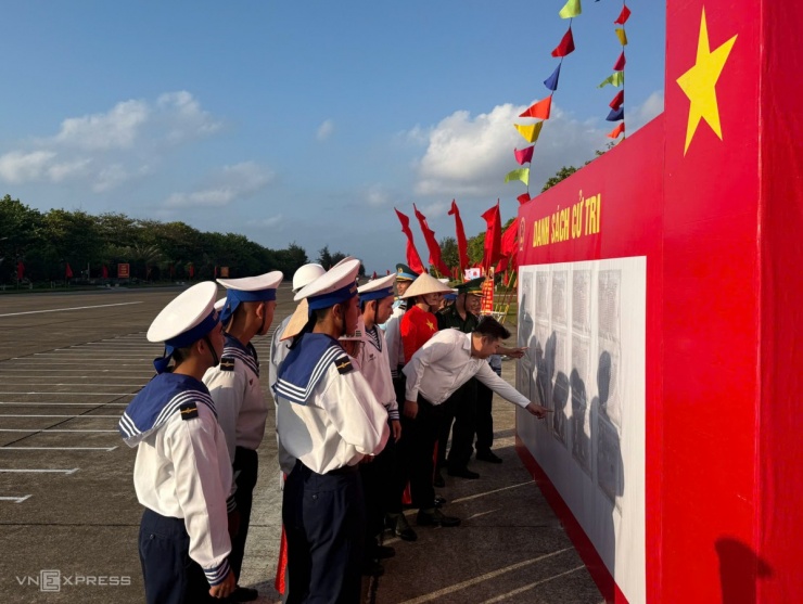 Cả nước sẵn sàng cho ngày bầu cử - 23