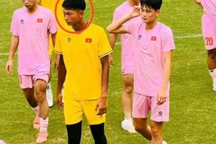 Thủ môn cao 1m96 Nguyễn Bá Nhật Ka đang thi đấu ở Nhật Bản vừa được triệu tập lên U19 Việt Nam là ai?