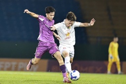 Video bóng đá Becamex TP HCM - Hà Tĩnh: Siêu phẩm mở điểm, bùng nổ hiệp hai (V-League)