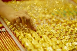 Giá vàng hôm nay 14/3: Thế giới đi ngang, trong nước giảm mạnh