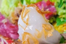 Mách bạn cách làm bánh cuốn 3 màu từ nguyên liệu tự nhiên bắt mắt, thơm ngon cho bữa ăn gia đình