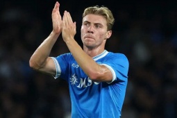 Tin mới nhất bóng đá trưa 14/3: Napoli xác nhận mua đứt Hojlund từ MU