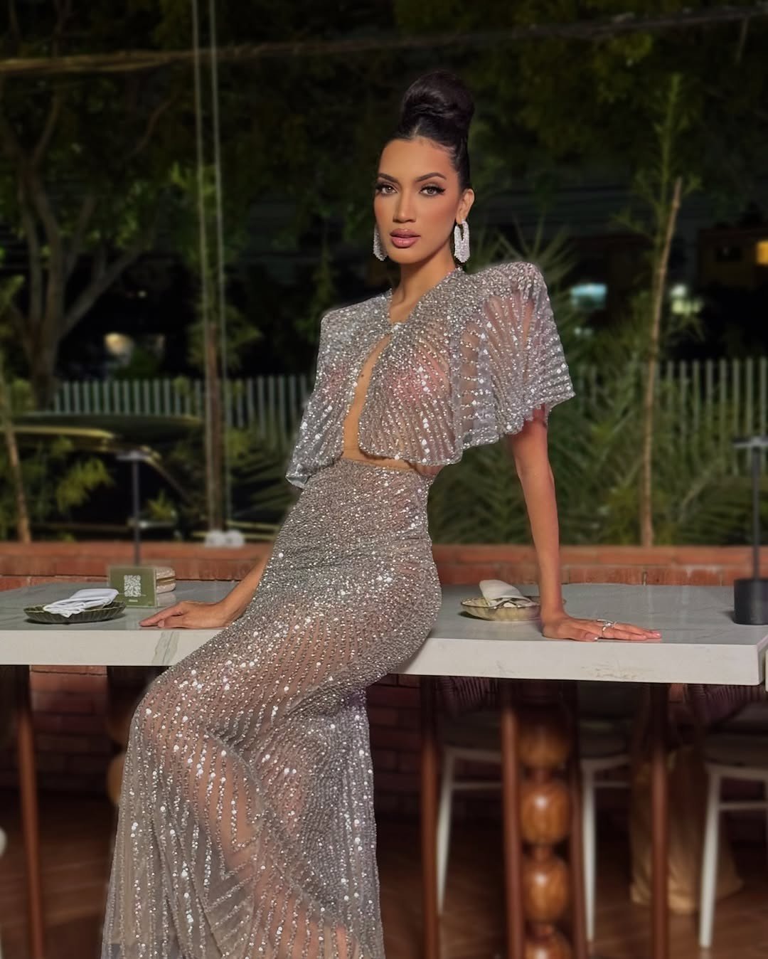 Nicole Alvarado Hernández năm nay 23 tuổi, là người mẫu và huấn luyện viên hình thể.