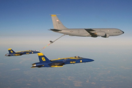 Năm máy bay tiếp nhiên liệu Mỹ trúng đòn tập kích của Iran