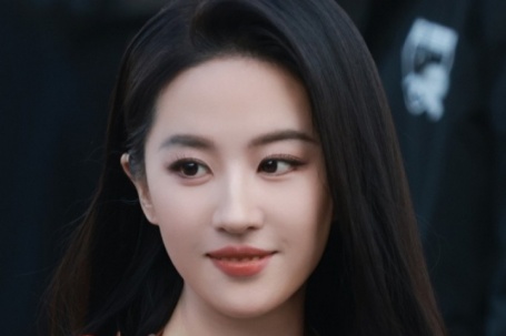 Lưu Diệc Phi không hẹn hò