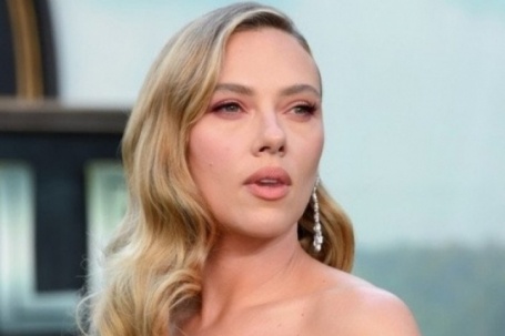 Cát-sê gây choáng của nữ diễn viên sexy nhất thế giới