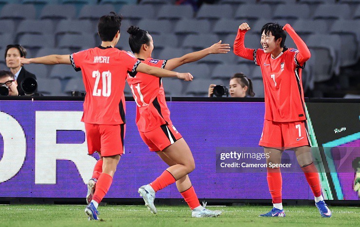 Trực tiếp bóng đá nữ Hàn Quốc - Uzbekistan: Bàn thắng thứ 6 (Tứ kết Asian Cup) (Hết giờ) - 1