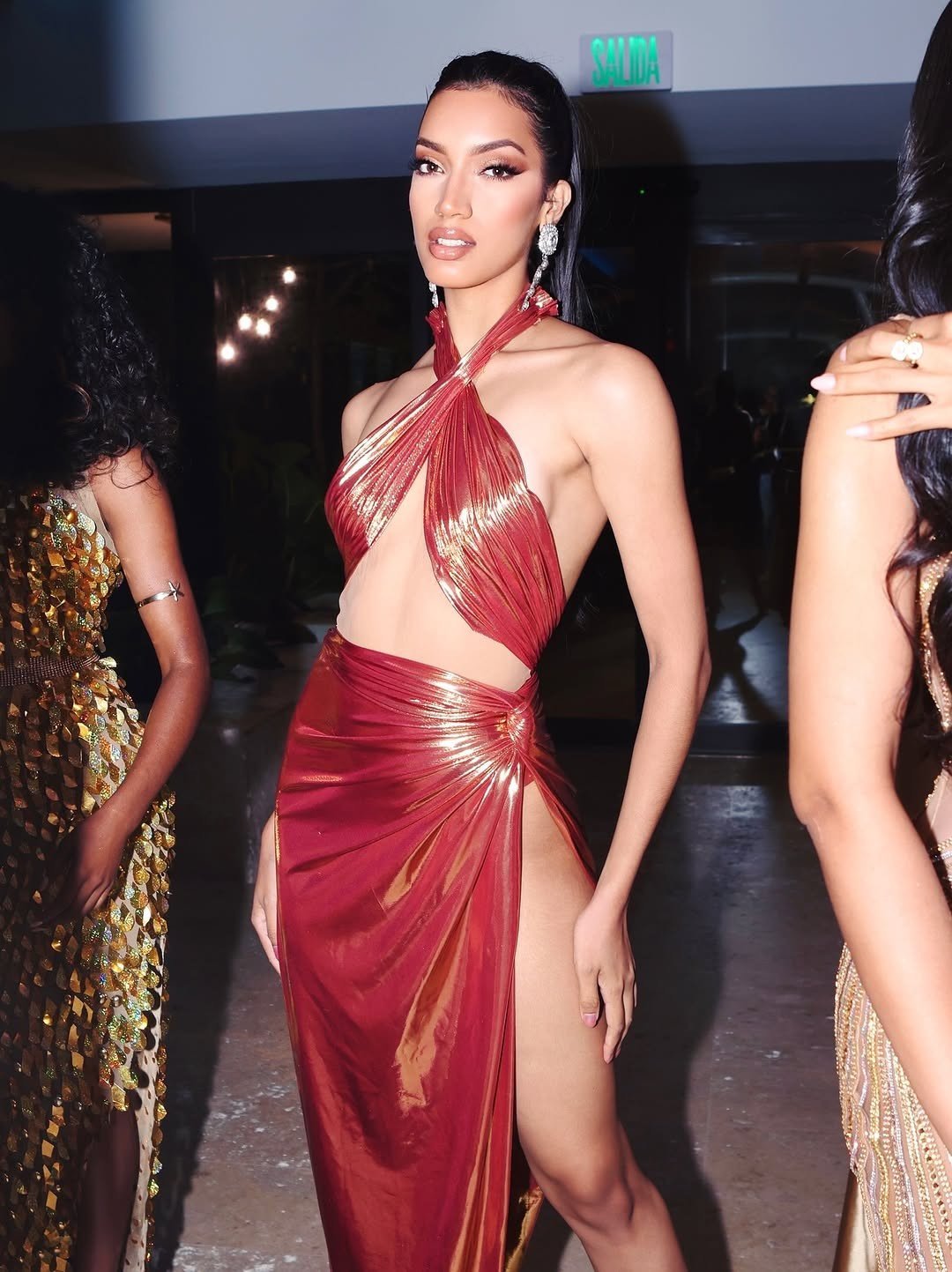 Ngay sau khi đăng quang, đại diện Dominica được đánh giá là ứng viên sáng giá của khu vực châu Mỹ tại Hoa hậu Siêu quốc gia 2026. Người đẹp có lợi thế về hình thể nóng bỏng và cách tạo dáng chuyên nghiệp.