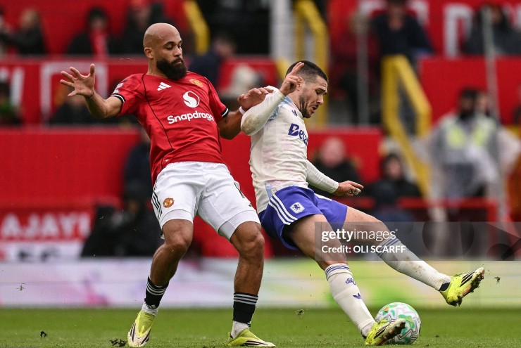 Video bóng đá MU - Aston Villa: Hiệp hai tưng bừng, Cunha - Fernandes tỏa sáng (Ngoại hạng Anh)