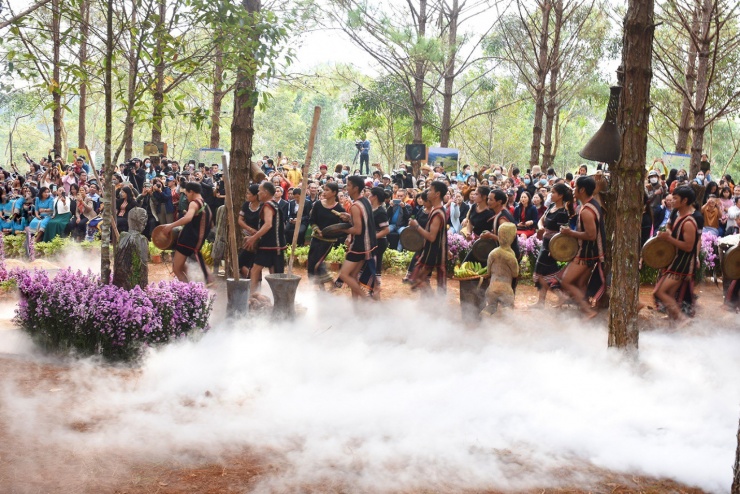 Hoàng hôn đầy chất thơ ở thiên đường nghỉ dưỡng Măng Đen - 13