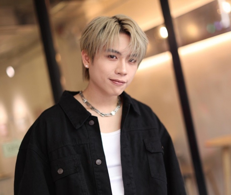 Ca sĩ Hoàng Tuấn Hy.