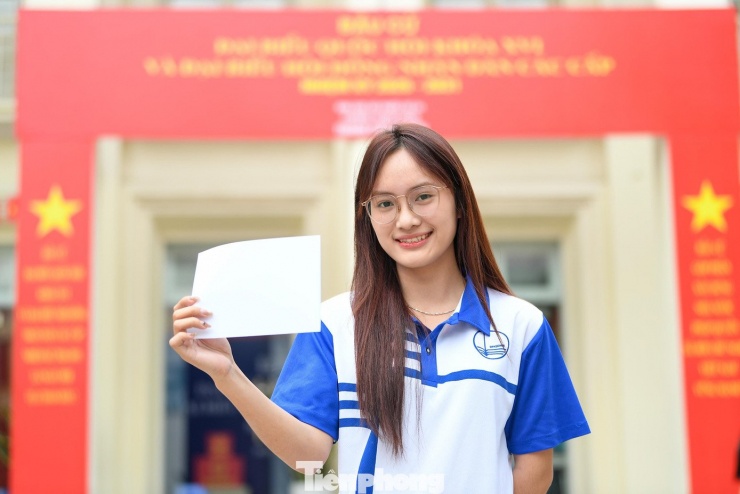 Nữ sinh Kiều Minh Thương – sinh viên trường ĐH Giáo dục (ĐHQG Hà Nội).