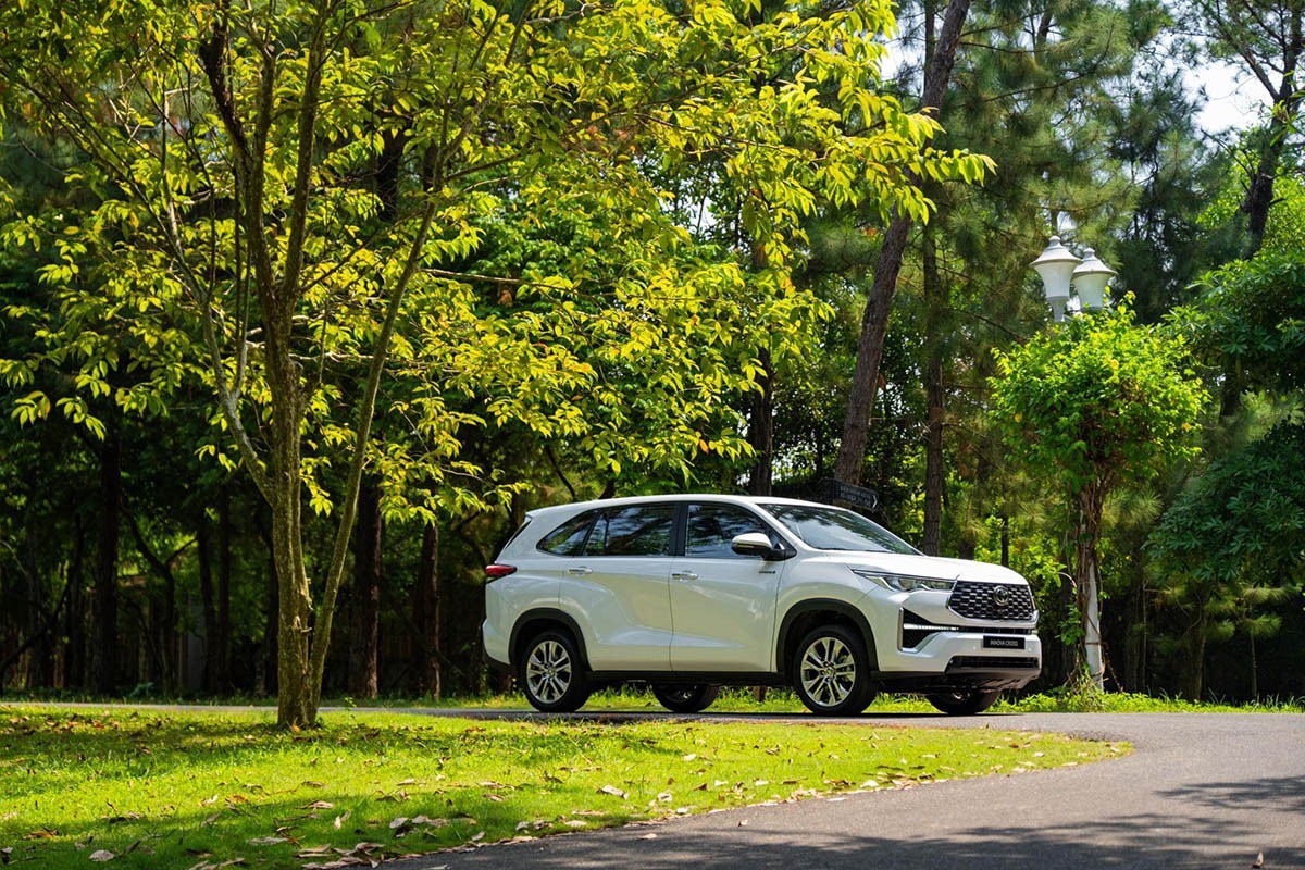 So sánh Toyota Innova và Honda CR-V: Lựa chọn xe gia đình hoàn hảo cho bạn - 3
