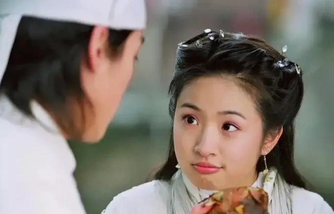 Lâm Y Thần trên màn ảnh thời trẻ. Ảnh: Weibo