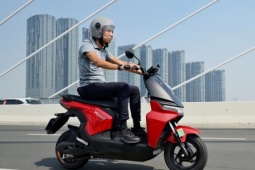 Những mẫu xe máy điện không cần bằng lái