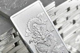 Giá bạc hôm nay 15/3/2026 lao dốc thẳng đứng, bạc thỏi đã giảm sốc 8 triệu đồng/kg