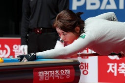 Mỹ nữ bi-a giành chức vô địch 1,8 tỷ đồng, thiết lập kỷ lục vô tiền khoáng hậu