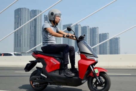 Những mẫu xe máy điện không cần bằng lái
