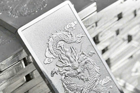 Giá bạc hôm nay 15/3/2026 lao dốc thẳng đứng, bạc thỏi đã giảm sốc 8 triệu đồng/kg