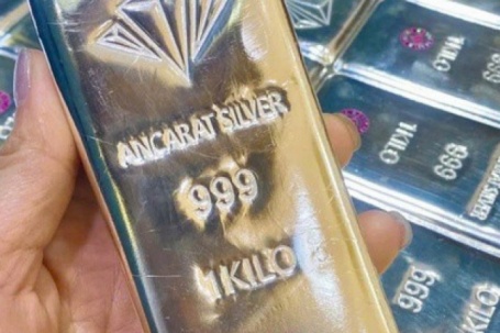 Giá bạc hôm nay 15-3: Thấp nhất 2 tuần, người mua bạc dịp Thần Tài lỗ nặng