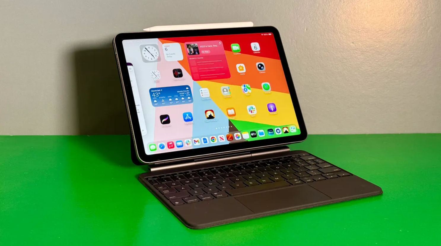 iPad Air M4&nbsp;là lựa chọn có chi phí hợp lý.