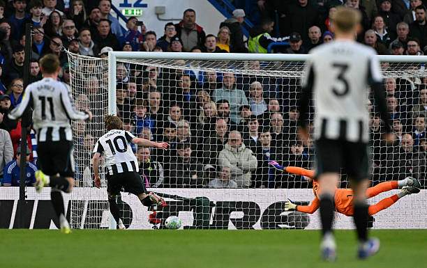 Trực tiếp bóng đá Chelsea - Newcastle: James sút phạt đập trúng cột dọc (Ngoại hạng Anh) (Hết giờ) - 8