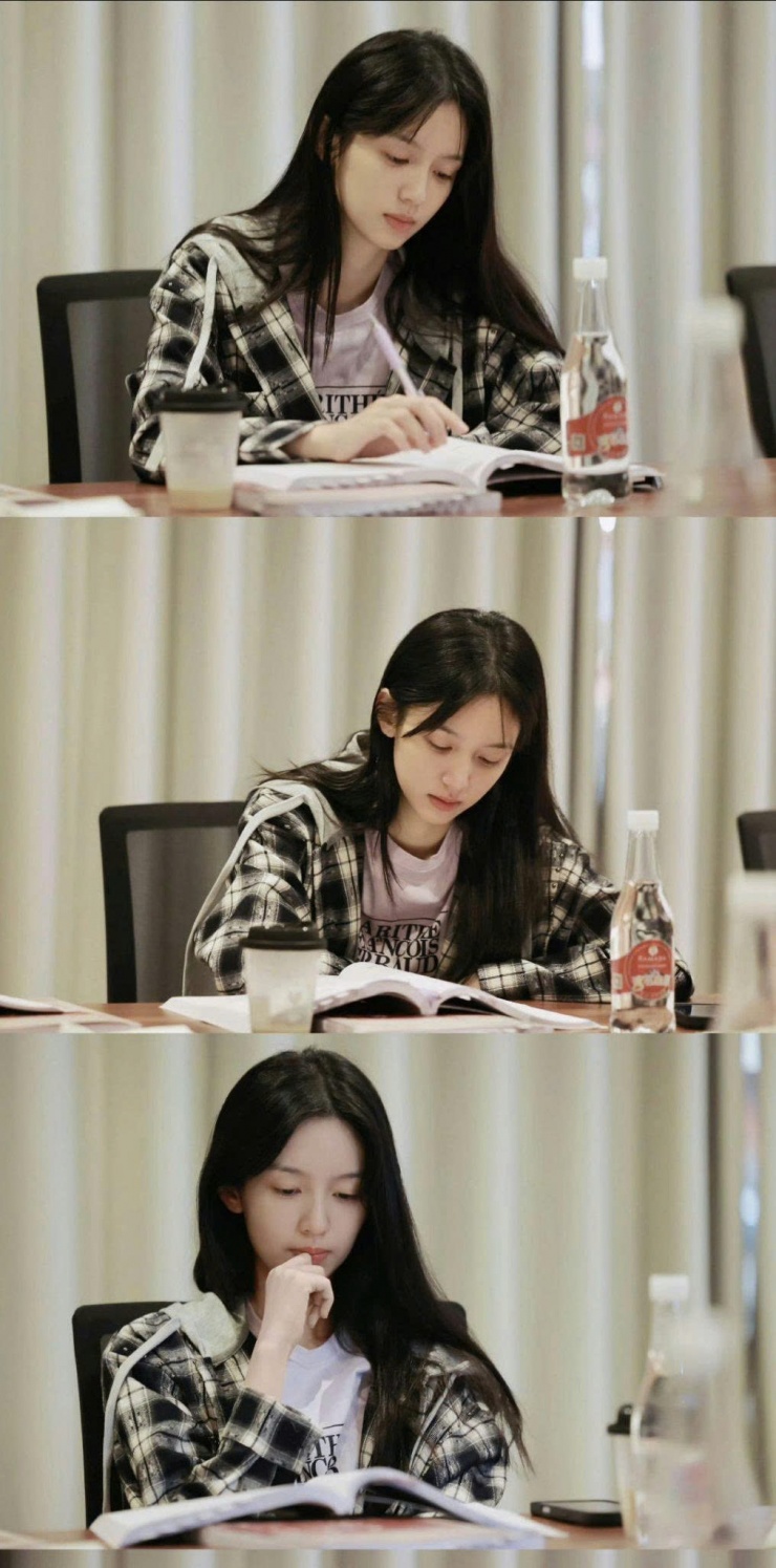 Top 10 nữ diễn viên Trung Quốc có gương mặt mộc đẹp nhất - 6