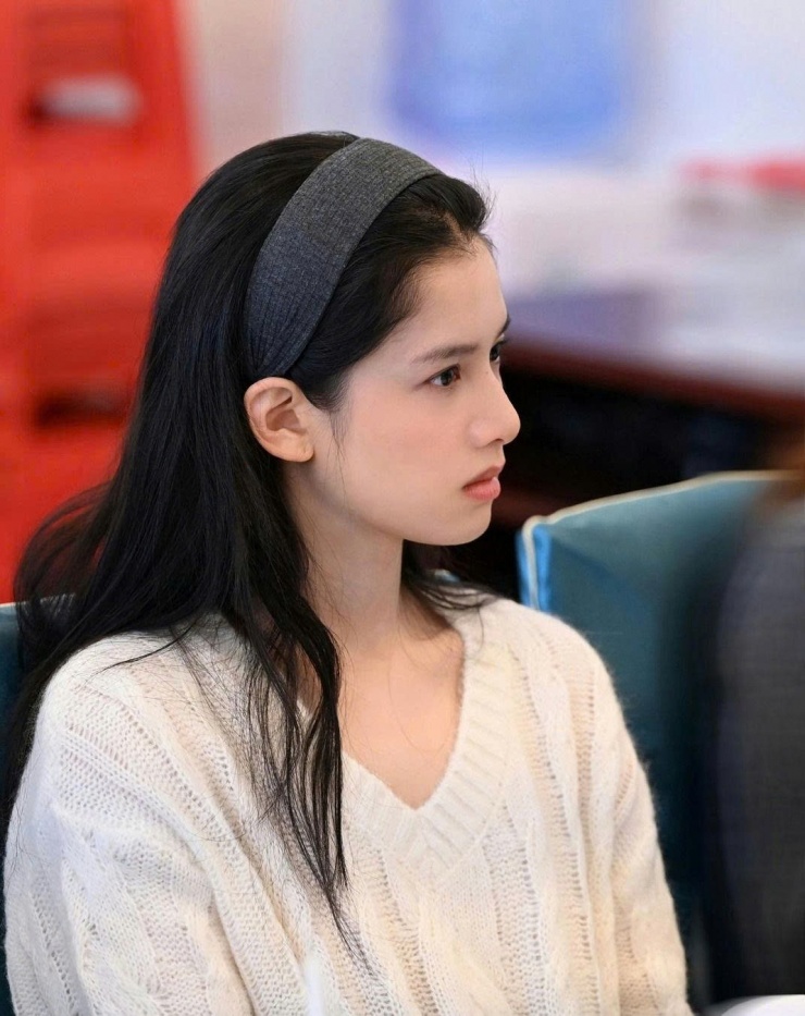 Top 10 nữ diễn viên Trung Quốc có gương mặt mộc đẹp nhất - 7