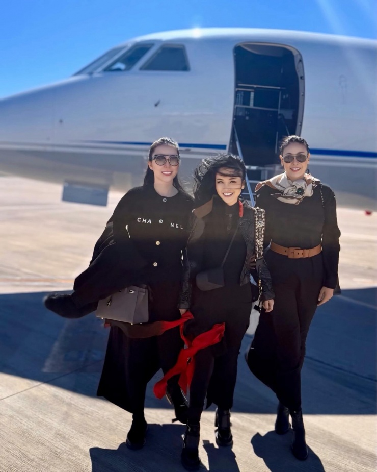 Ảnh sao 16/3: Quốc Trường tình tứ tựa đầu lên vai Ngọc Trinh - 7