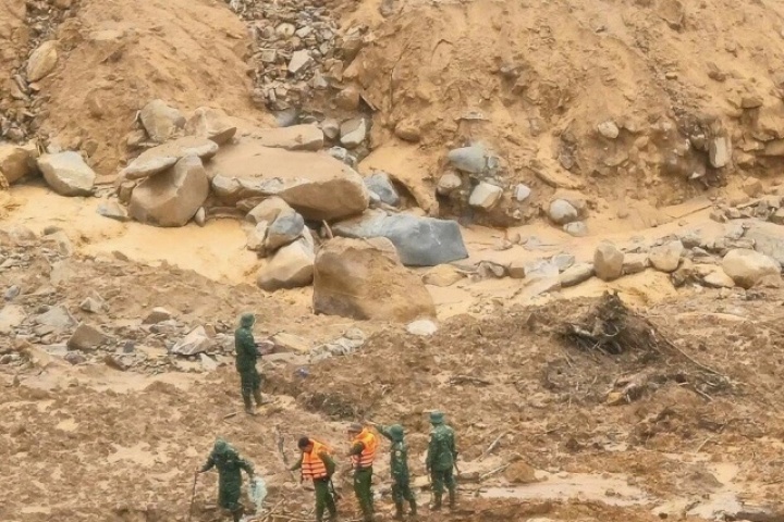 Công bố tình huống khẩn cấp về thiên tai ở nơi từng xảy ra sạt lở núi kinh hoàng