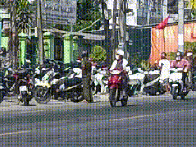 CLIP: Hiện trường vụ tai nạn 2 người tử vong, gia đình từ chối khám nghiệm tử thi