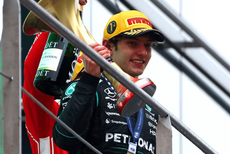 Đua xe F1, Chinese GP: Antonelli nếm mùi chiến thắng đầu tiên tại Thượng Hải