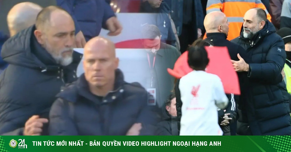 HLV Tottenham lại “tấu hài“: Nhầm trợ lý với Arne Slot, nổi nóng vì bị phóng viên hỏi khó