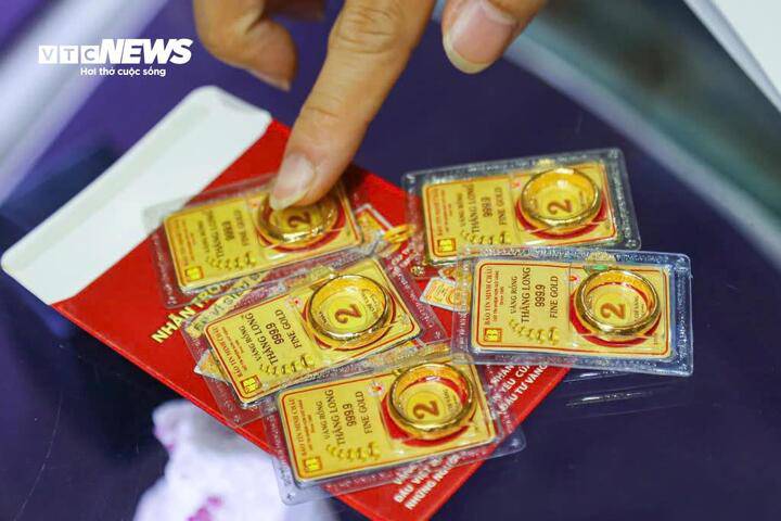 Nhà đầu tư không nên "lướt sóng" vàng ngắn hạn. (Ảnh: Minh Đức).